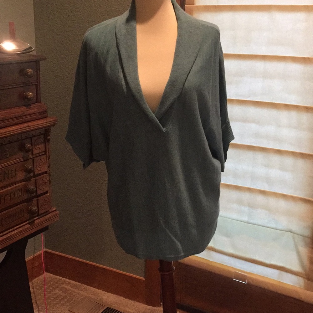 Dolman sleeve pullover sweater